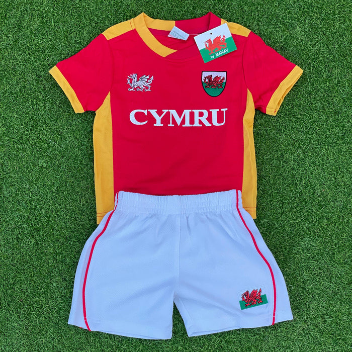 Kids Gold Flash Welsh Cymru Football Kit