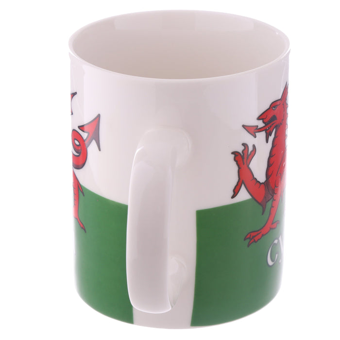 Welsh Dragon Wales (Cymru) Souvenir Porcelain Mug